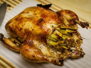 Gà quay kiểu Philippines (Lechon Manok)